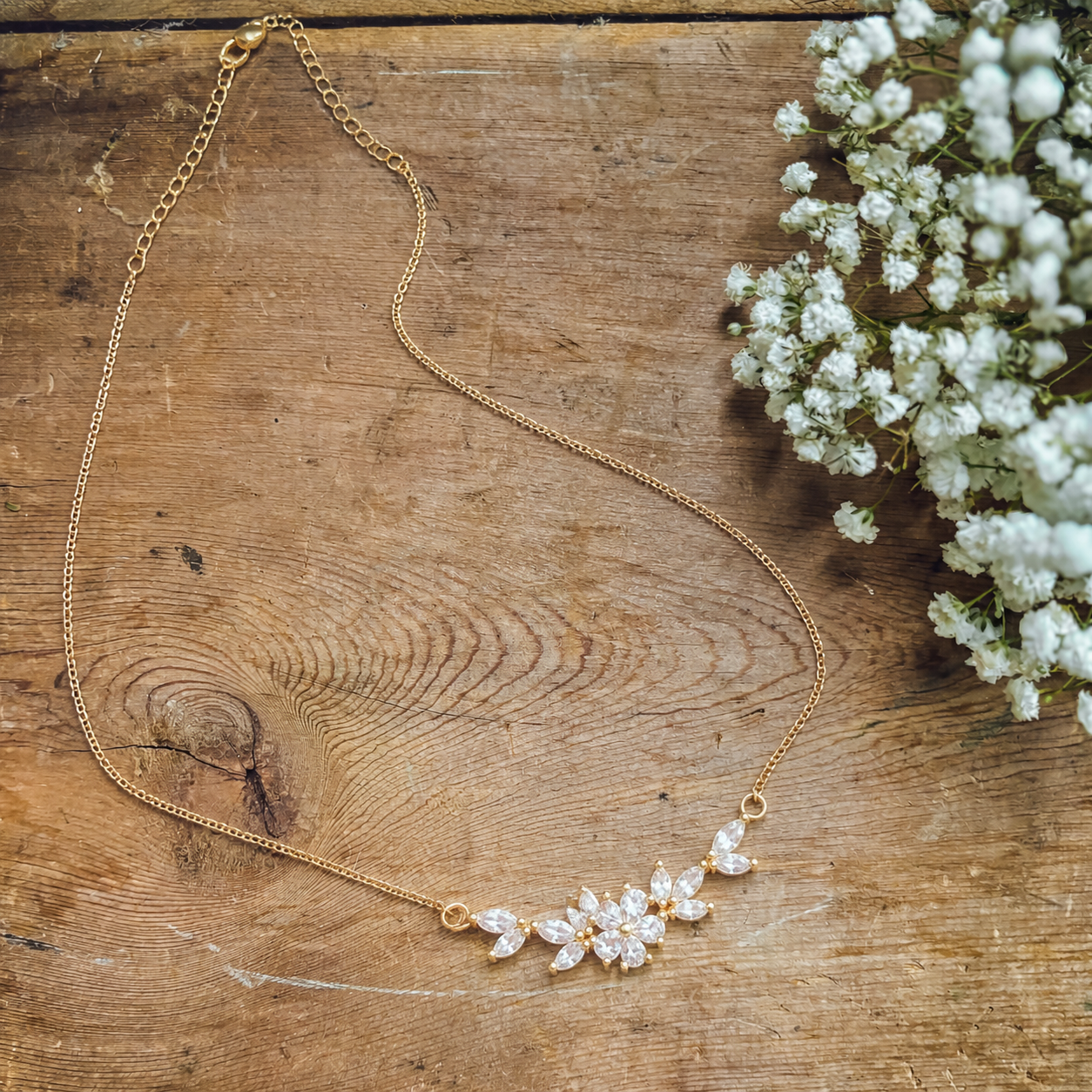 Beautiful Gold Floral Rhinestone Necklace