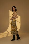 Gold & Black Sophisticated Fall Look